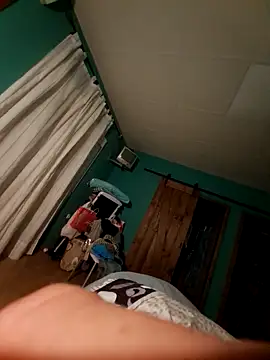 delfi6's cam snapshot