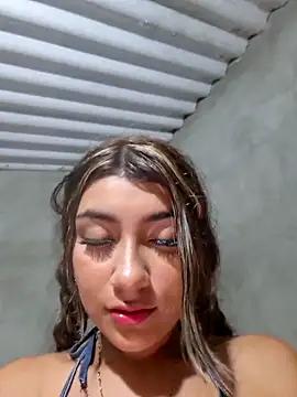 Sweed-virgin-pussy live sex cam