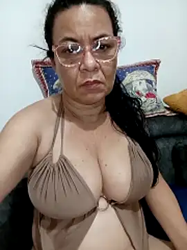 AnittaTettona live sex cam