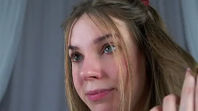 KarriBrownd's cam snapshot