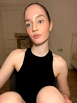 malyshhka's cam snapshot