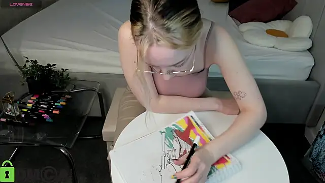 R0cket_bunny's cam snapshot