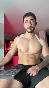 Valenthino_Salvatore live sex cam