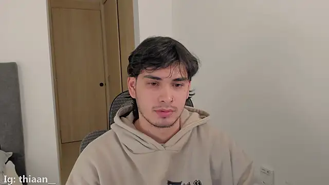 thiaann's cam snapshot