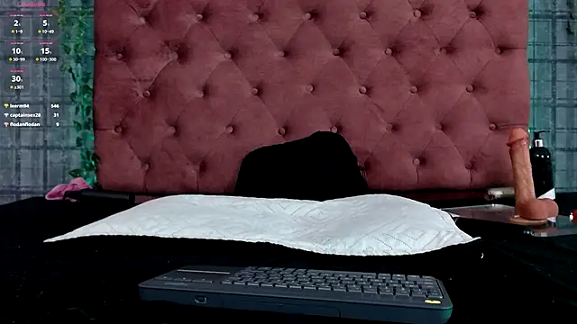 rebeca-flame's cam snapshot