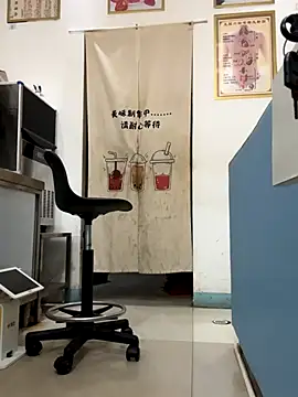 Cherry520 live sex cam