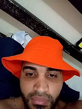 luismanuel_1998 live sex cam