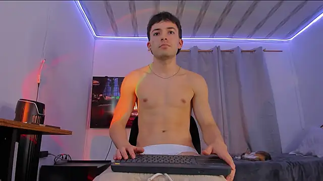 Benji_Andrew's cam snapshot