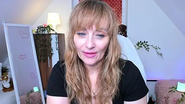 naughtymilane's cam snapshot