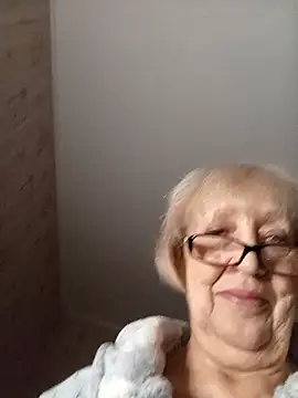 Anatolia5961's cam snapshot