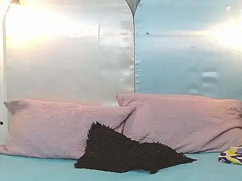 tylor_boy's cam snapshot