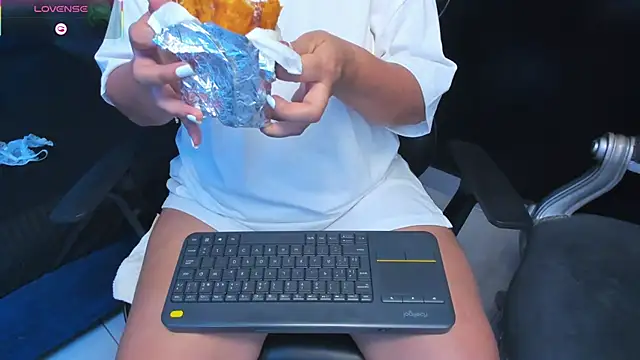 Valka_Ross's cam snapshot