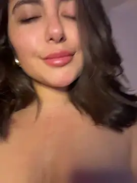 sukhakunis1 live sex cam