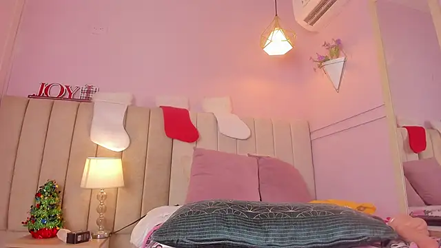 _lucia_18 live sex cam