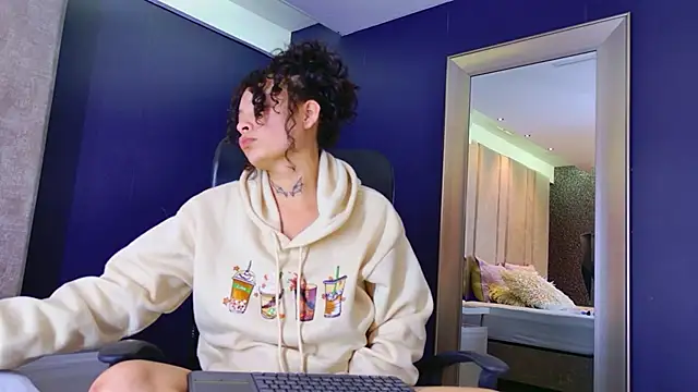 KatherineGomez's cam snapshot