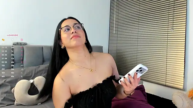 Gigi-bom's cam snapshot