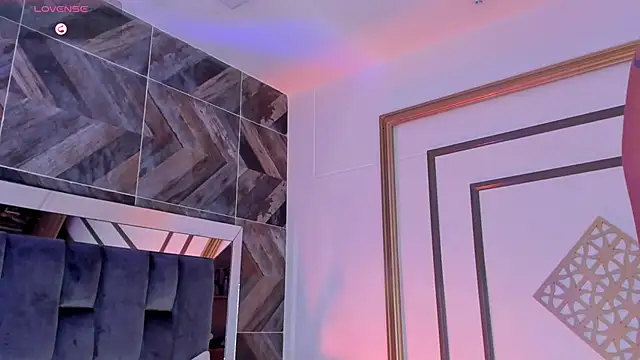 TaniaSmith1's cam snapshot