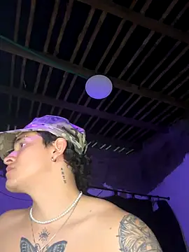 Aangelhot's cam snapshot