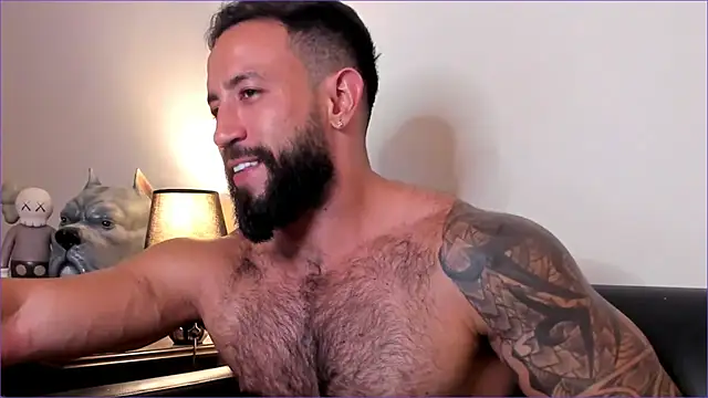 BradLeon_'s cam snapshot