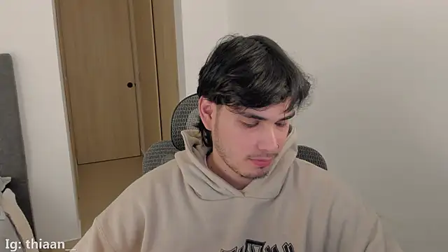 thiaann's cam snapshot