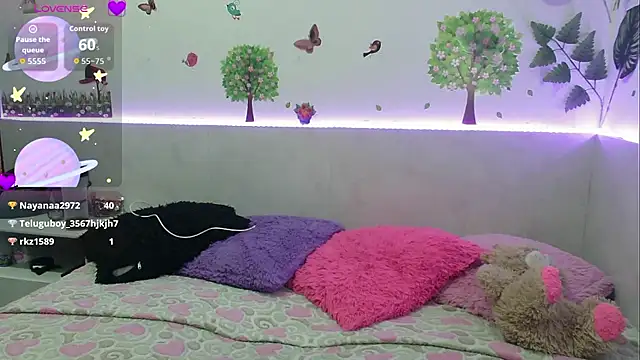 emily_cooper_t's cam snapshot