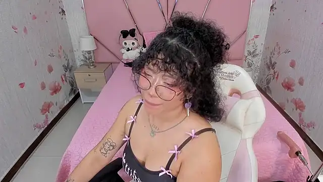 SafiroAgataaa's cam snapshot