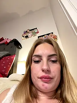 Itsdaisyybelle's cam snapshot