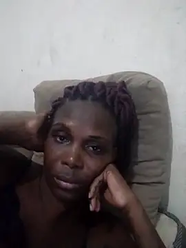 Morena_2021's cam snapshot