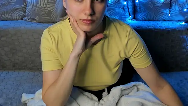 MaggieCake live sex cam