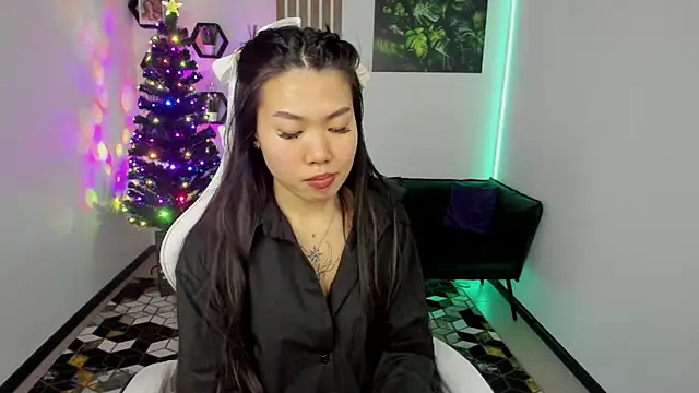 LunaPurrr's cam snapshot