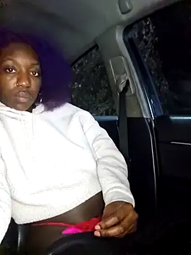 oliviaprettypussy's cam snapshot