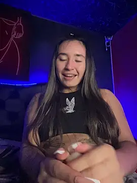 Sophie_LS's cam snapshot