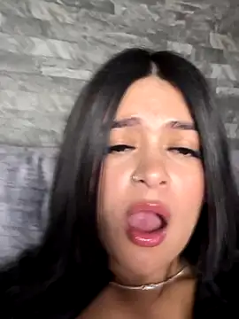 Saray_charmante's cam snapshot