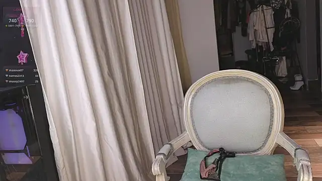 greyslopez's cam snapshot