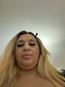 TheeaBlanco's cam snapshot