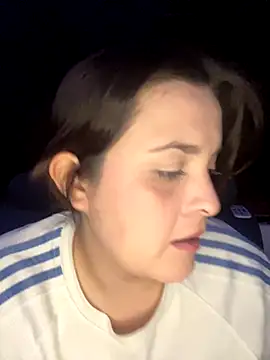 Anyhot_latina's cam snapshot