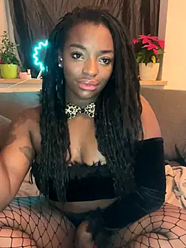 HotKaylaa's cam snapshot