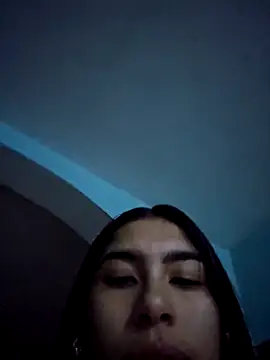 skinnyrox's cam snapshot