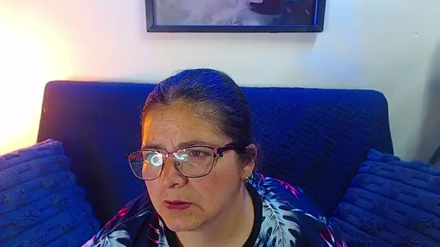 Linda_banks_'s cam snapshot