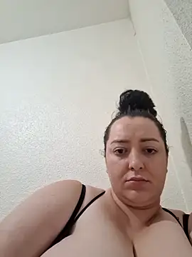 AMYRA_HOT's cam snapshot