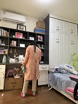 chick-888's cam snapshot