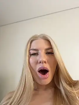 NewLale's cam snapshot