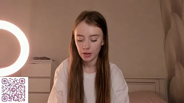 AmyForYouu's cam snapshot