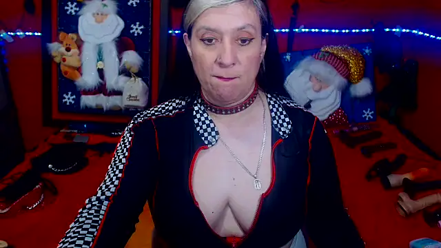 MATURE_Randy's cam snapshot