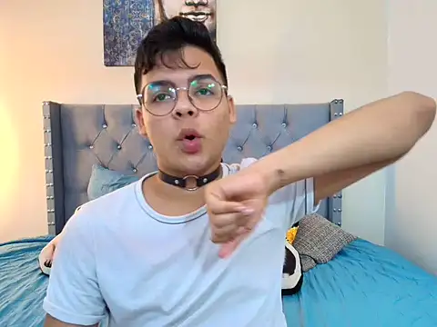 stewart_mateo_'s cam snapshot