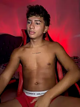 Leonarrrd_01 live sex cam