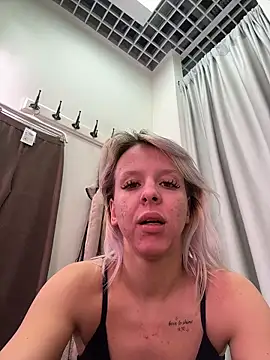 LikaCat's cam snapshot