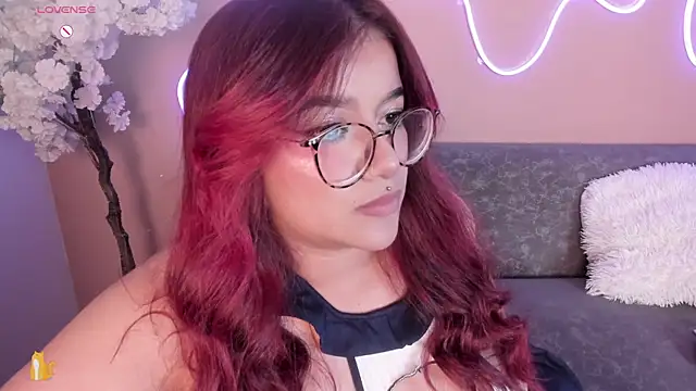 Sally__Walker's cam snapshot