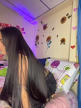 MiaRousexxx_'s cam snapshot