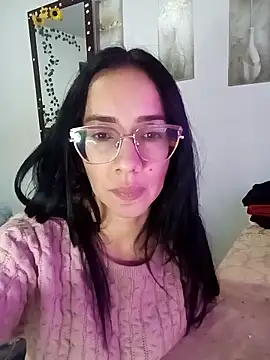 YaraDuartee's cam snapshot